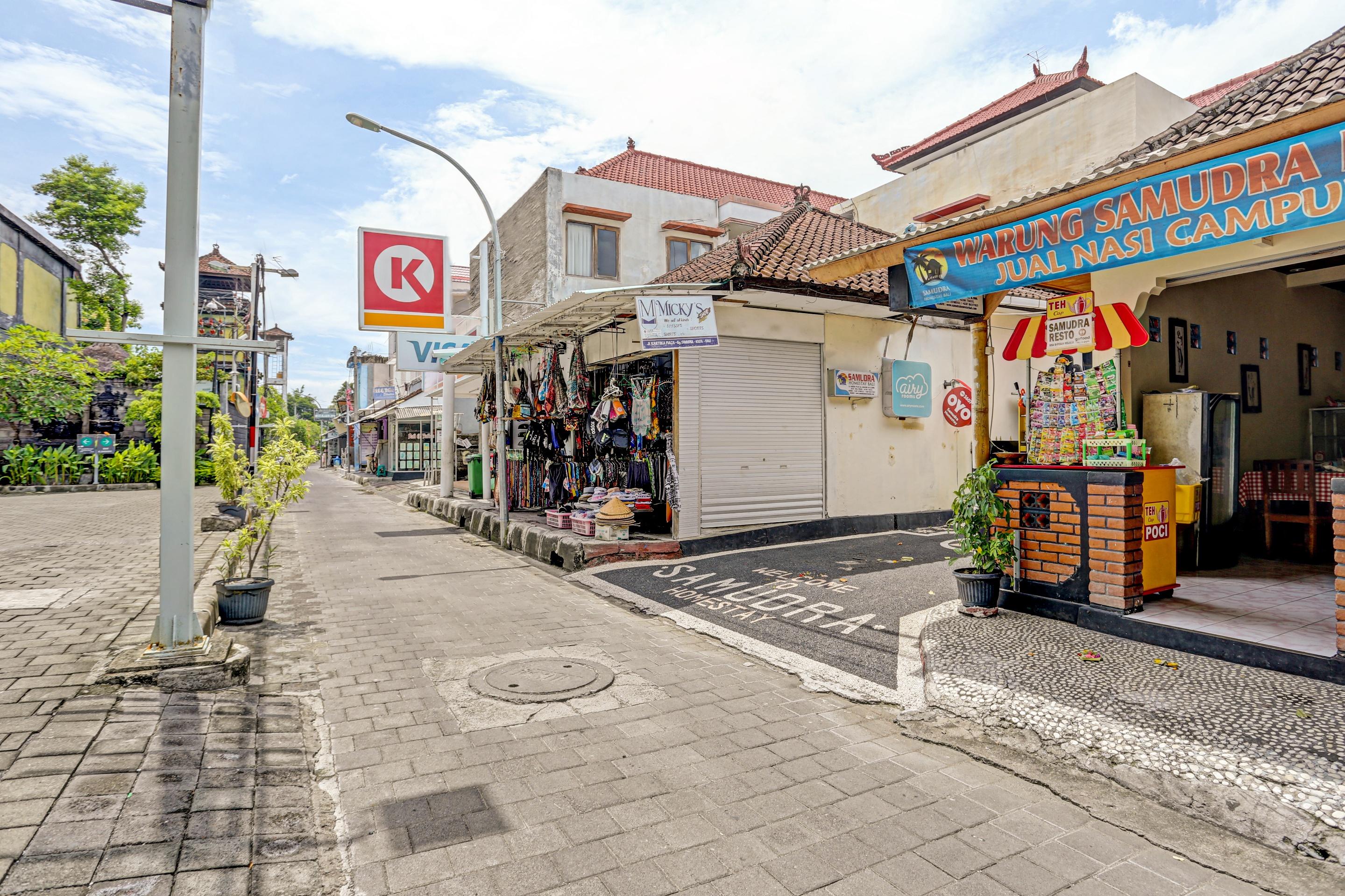 Samudra Homestay Kuta Lombok Exterior foto